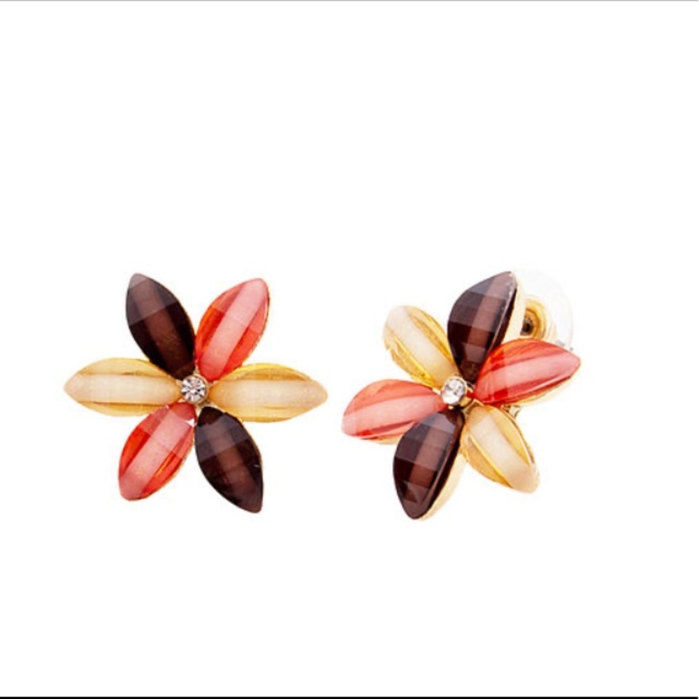 MarleyLilly Flower Stud Earrings